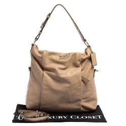 Pre Owned Coach Beige Leather Madison Isabelle Hobo