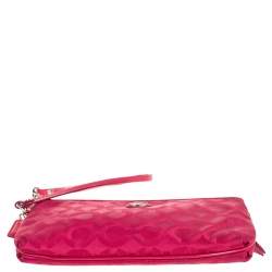 Coach Fuchsia Signature Nylon Wristlet Pochette 