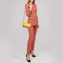 مملوكة مسبقًا Coach Brown Signature Coated Canvas and Leather Reversible Crossbody Bag