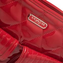 Pre Owned Coach Red Quilted Patent Leather Hippie Pocket Top Handle Bag