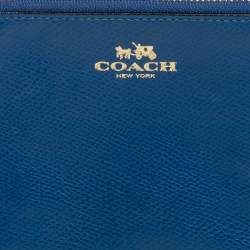 مملوكة مسبقًا Coach Blue Leather Zip Wristlet Wallet