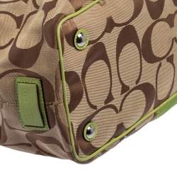 Pre Owned Coach Beige/Green Signature Canvas and Leather  Kisslock Framed Carryall Tote