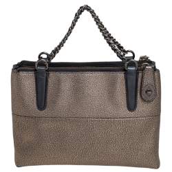 Pre Owned Coach Black/Gold Textured Leather Chain Tote