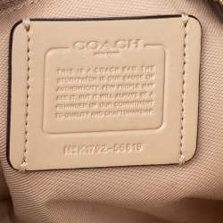 مملوكة مسبقًا حقبة كوتش باغويت جلد بيج