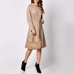 مملوكة مسبقًا حقبة كوتش باغويت جلد بيج