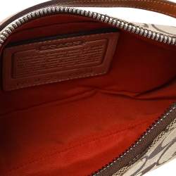 مملوكة مسبقًا Coach Beige/Tan Signature Canvas And Leather Shoulder Bag