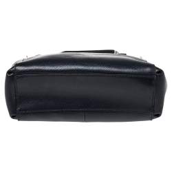 مملوكة مسبقًا Coach Navy Blue Leather Mini Christie Satchel