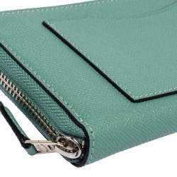 Pre Owned Coach Pale Green Leather Accordion Zip Around Wallet
