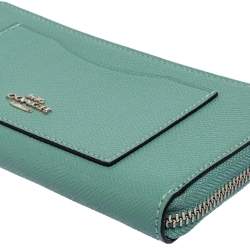 Pre Owned Coach Pale Green Leather Accordion Zip Around Wallet