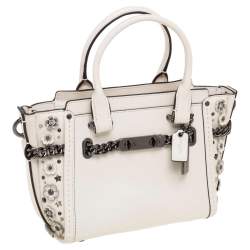 Pre Owned Coach Off-White Leather Willow Floral Swagger 20 Carryall Top Handle Bag