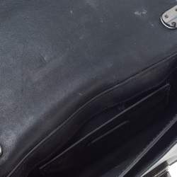 مملوكة مسبقًا حقيبة كروس كوتش سواغر جلد أسود