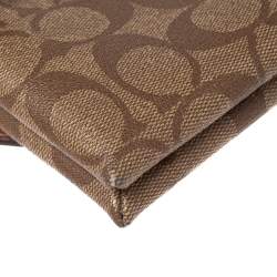 Pre Owned Coach Beige Signature Coated Canvas and Leather Double Zip Wristlet Pouch