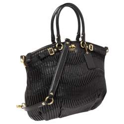 Pre Owned حقيبة ساتشل كوتش ليندسي جلد مكشكش أسود