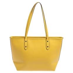 مملوكة مسبقًا Coach Yellow Leather City Zip Tote