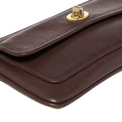 مملوكة مسبقًا Coach Dark Brown Leather Turnlock Wristlet Pouch