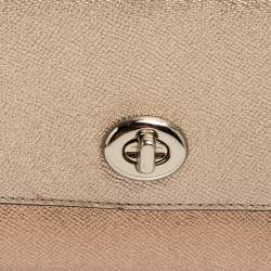 Pre Owned محفظة بسلسلة كوتش جلد ذهبي وذهبي وردي ميتالك