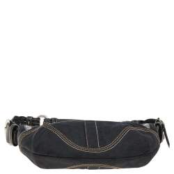 Pre Owned Coach Black Signature Canvas and Leather Soho Hobo