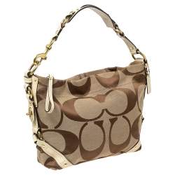 مملوكة مسبقًا حقيبة هوبو كوتش كارلي جلد وكانفاس بيج بالشعار