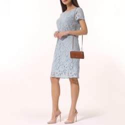 مملوكة مسبقًا Coach Brown Leather Convertible Trifold Wallet