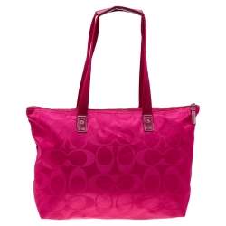 Pre Owned Coach Pink Nylon Getaway Packable Weekender Tote