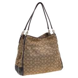 Pre Owned Coach Beige/Brown Signature Canvas And Leather Carlyle Shoulder Bag