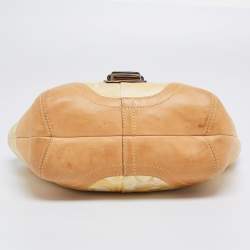 Pre Owned Coach Yellow/White Signature Fabric and Leather Soho Optic Hobo