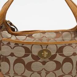 مملوكة مسبقًا Coach Beige/Brown Signature Canvas And Leather Hobo