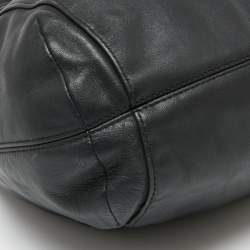 Pre Owned Coach Black Leather Daisy Drawstring Crossbody Bag