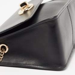 Pre Owned حقيبة كروس كوتش جلد أسود بقفل دوار وسلسلة