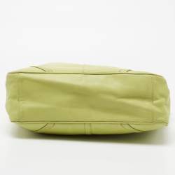 Pre Owned حقيبة يد توتس كوتش ايست ويست غاليري جلد أخضر فاتح