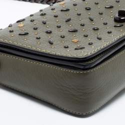 مملوكة مسبقًا حقيبة كتف كوتش دينكي جلد أخضر مرصعة