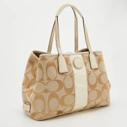 مملوكة مسبقًا Coach Beige Signature Canvas and Patent Leather Kisslock Framed Carryall Tote