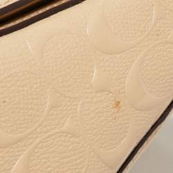 Pre Owned Coach Beige Leather Turn Lock Crossbody Bag