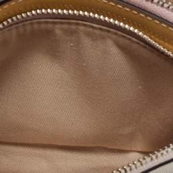 Pre Owned Coach White/Beige Leather Wristlet