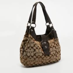 Pre Owned Coach Beige/Brown Signature Canvas and Leather Soho Lynn Hobo