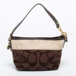 Pre Owned Coach Brown/Beige Signature Canvas Front Pocket Baguette Bag