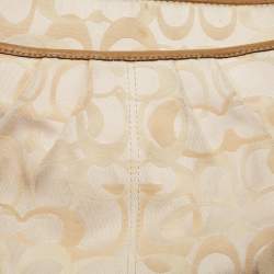 Pre Owned Coach Beige/White Signature Canvas and Leather Shoulder Bag