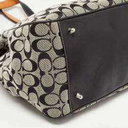 Pre Owned Coach Black Signature Canvas and Leather Buckle Tote