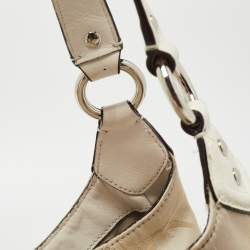 Pre Owned Coach White/Beige Signature Fabric Campbell Hobo