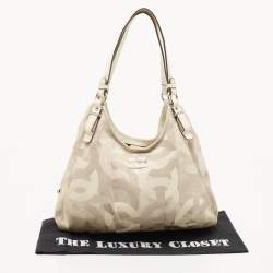 Pre Owned Coach White/Beige Op Art Canvas Madison Maggie Shoulder Bag