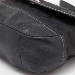 Pre Owned Coach Black Signature Canvas and Leather Park Hobo 