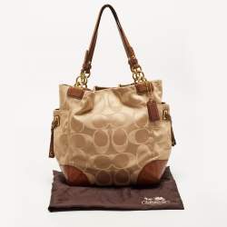Pre Owned Coach Beige/Brown Signature Fabric and Leather Tote