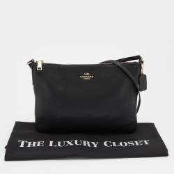 Pre Owned Coach Black Leather Zip Crossbody Bag