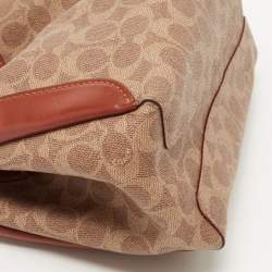 Pre Owned Coach Beige/Brown Signature Coated Canvas and Leather Hadley 21 Hobo