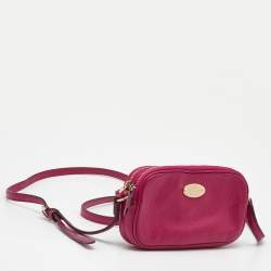 Pre Owned Coach Fuchsia Leather Camera Crossbody Bag
