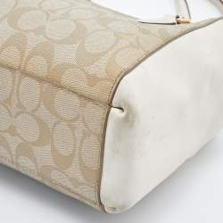 Pre Owned Coach Beige/Tan Signature Coated Canvas and Leather Christie Carryall Shoulder Bag