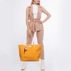 Pre Owned Coach Beige/Custard Yellow Leather Park Metro Shopper Tote