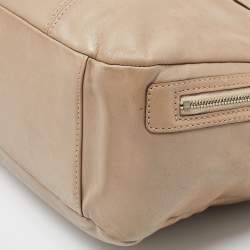 Pre Owned Coach Beige Leather Business To Zip  Tote