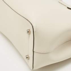 مملوكة مسبقًا Coach Off-White Leather Avenue Tote