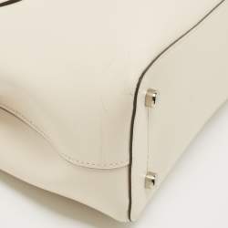 مملوكة مسبقًا Coach Off-White Leather Avenue Tote